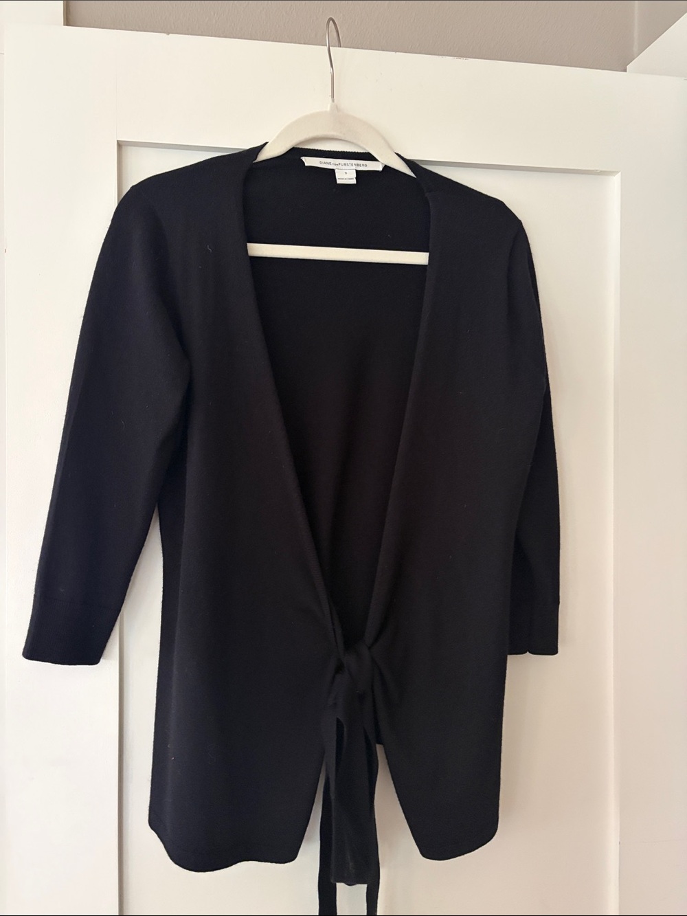 Diane Von Furstenberg Black Tie-Front Cardigan Jacket